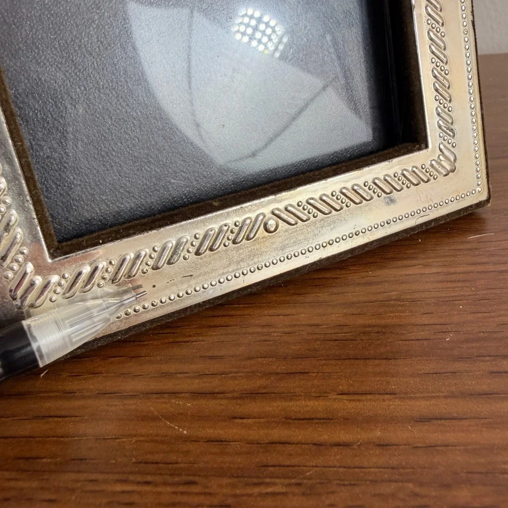 Vintage Made in Korea Silver Tone 4x6 Photo Frame Ornate Velvet Back Easel